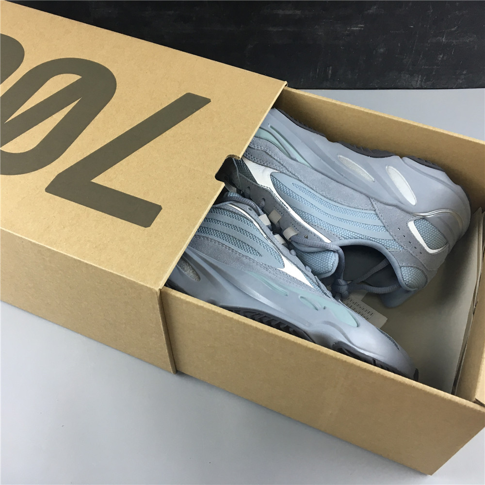 adidas Yeezy Boost 700 V2Hospital Blue