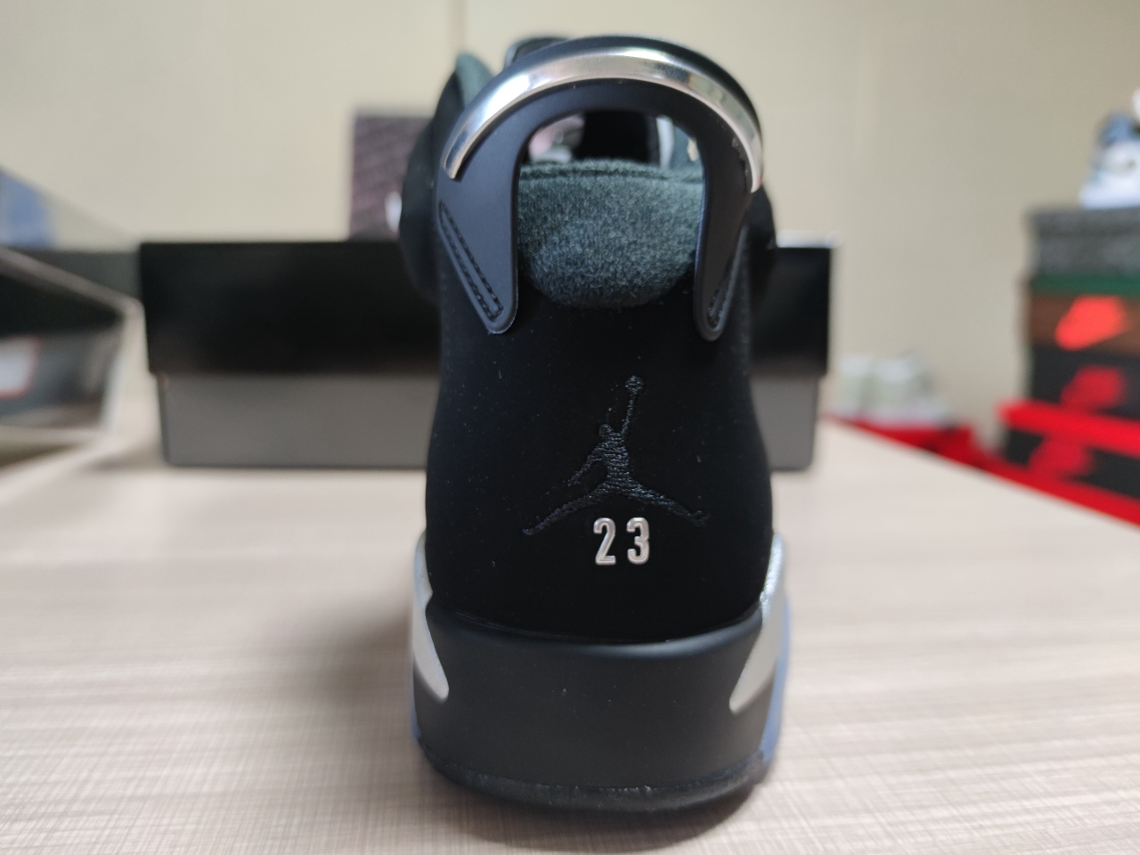 Jordan 6 “Metallic Silver” DX2836-001