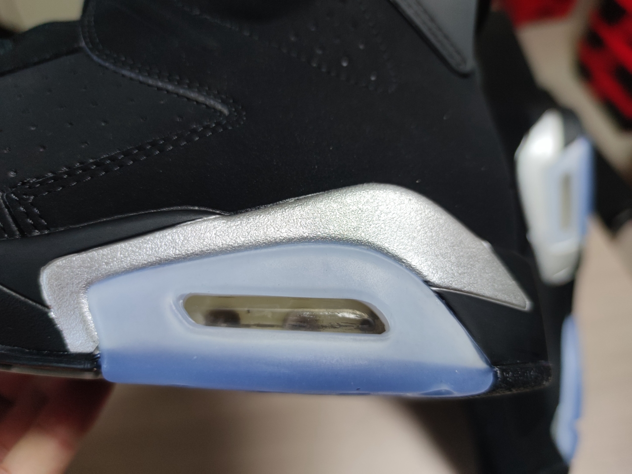 Jordan 6 “Metallic Silver” DX2836-001