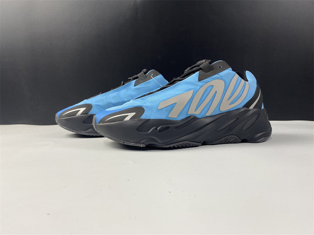 adidas Yeezy Boost 700 MNVNBright Cyan
