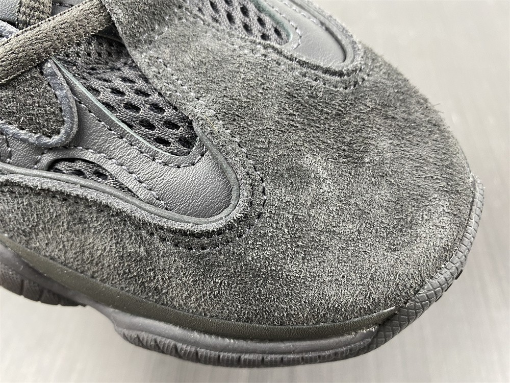 adidas Yeezy 500Utility Black