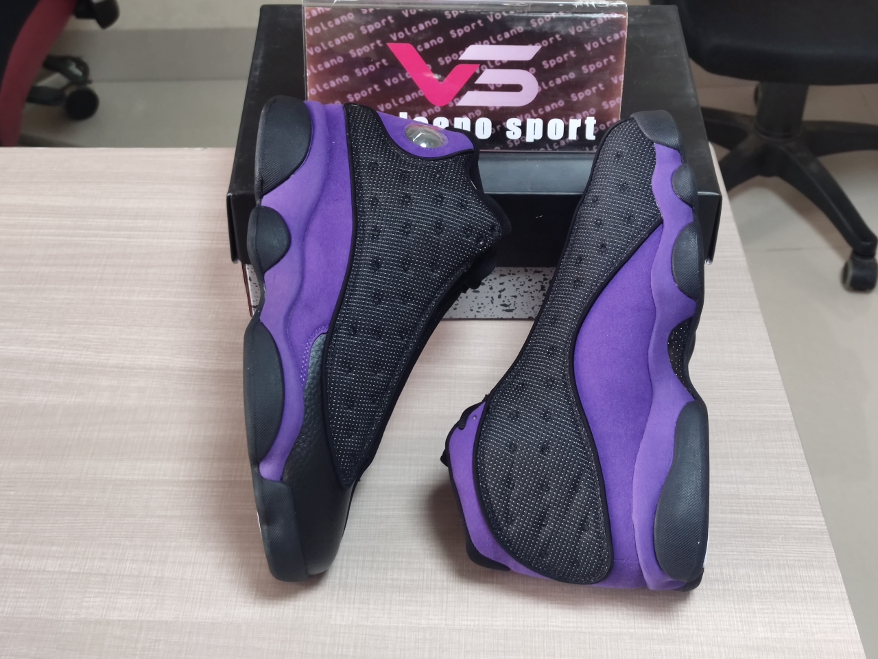 Jordan 13 Retro Court Purple DJ5982 015
