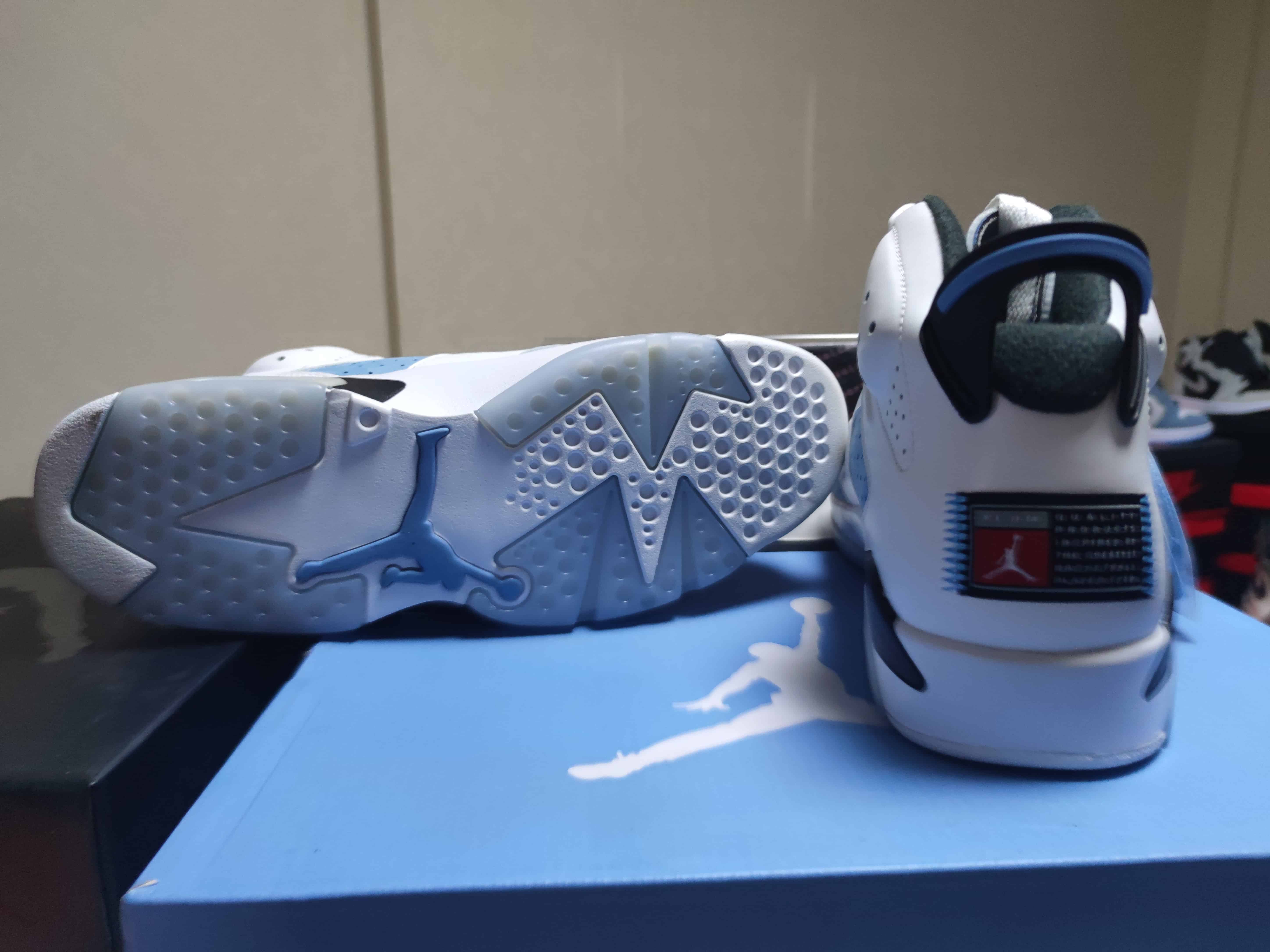 Jordan 6 “UNC” CT8529-410