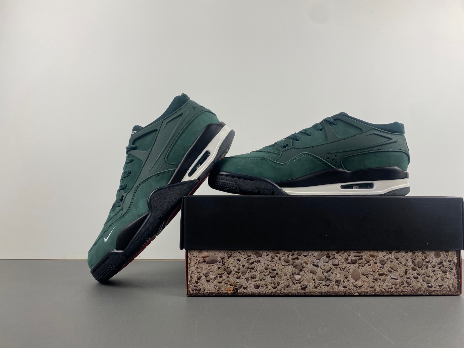 Nigel Sylvester x Air Jordan 4 RM SP 'Fence Green' HF4334-300