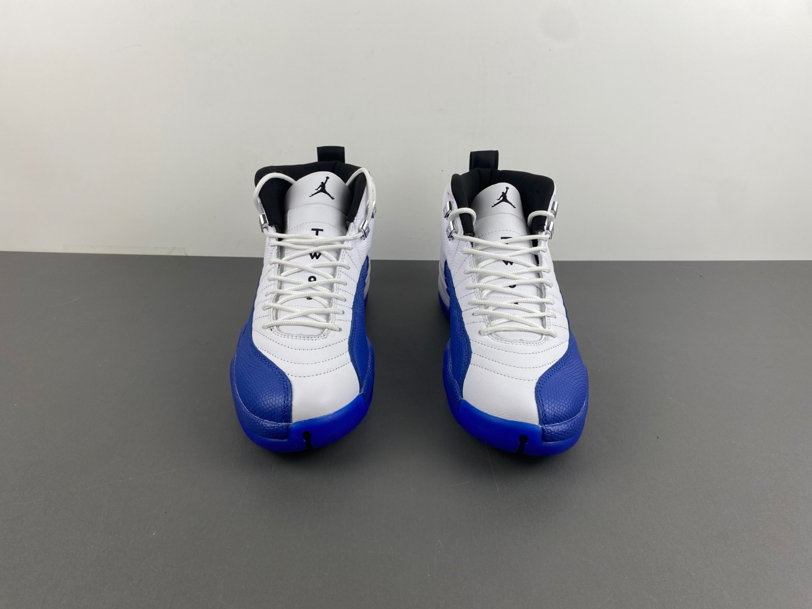 Air Jordan 12 “Blueberry”CT8013-140