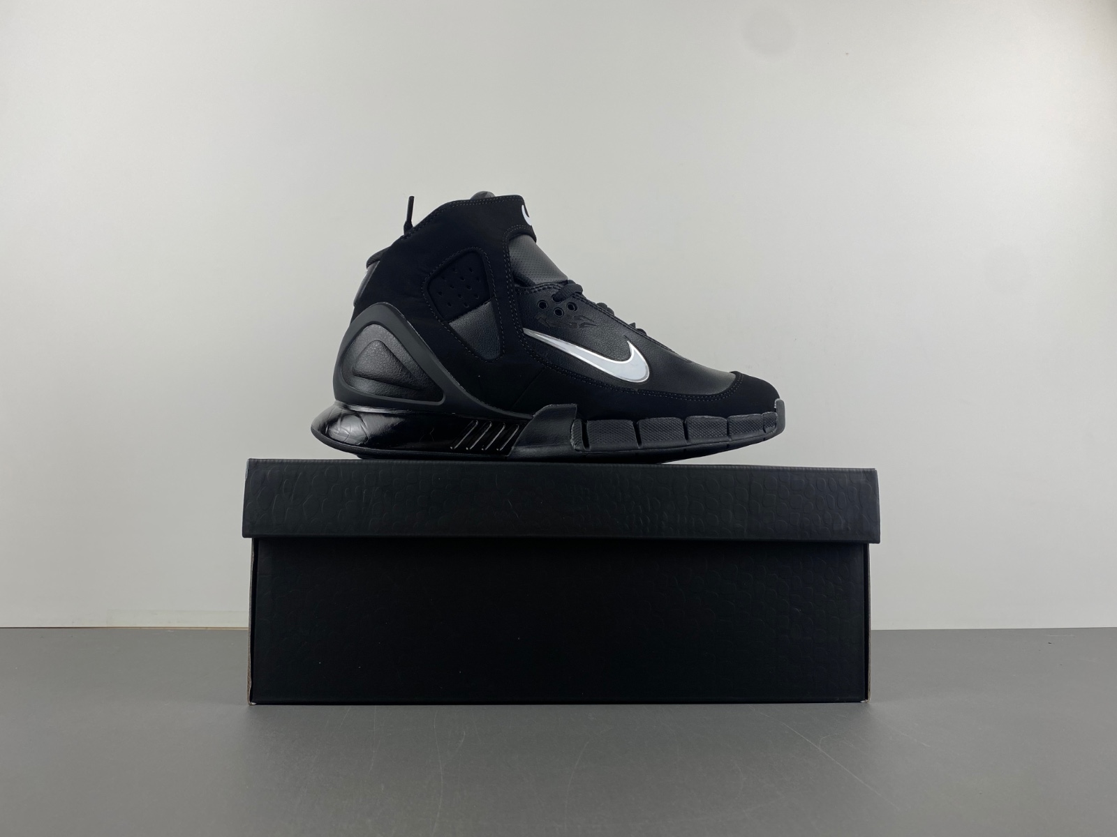 Air Zoom Zoom Huarache 2K5 OG Black 310850-013b