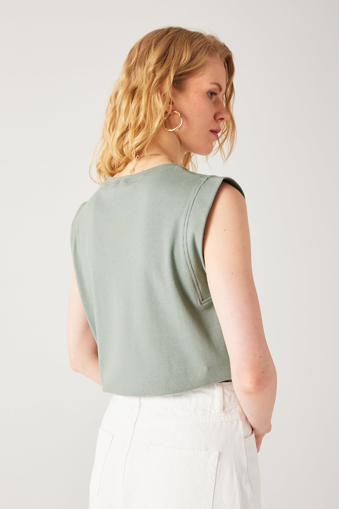 Sleeveless t-shirt - Black