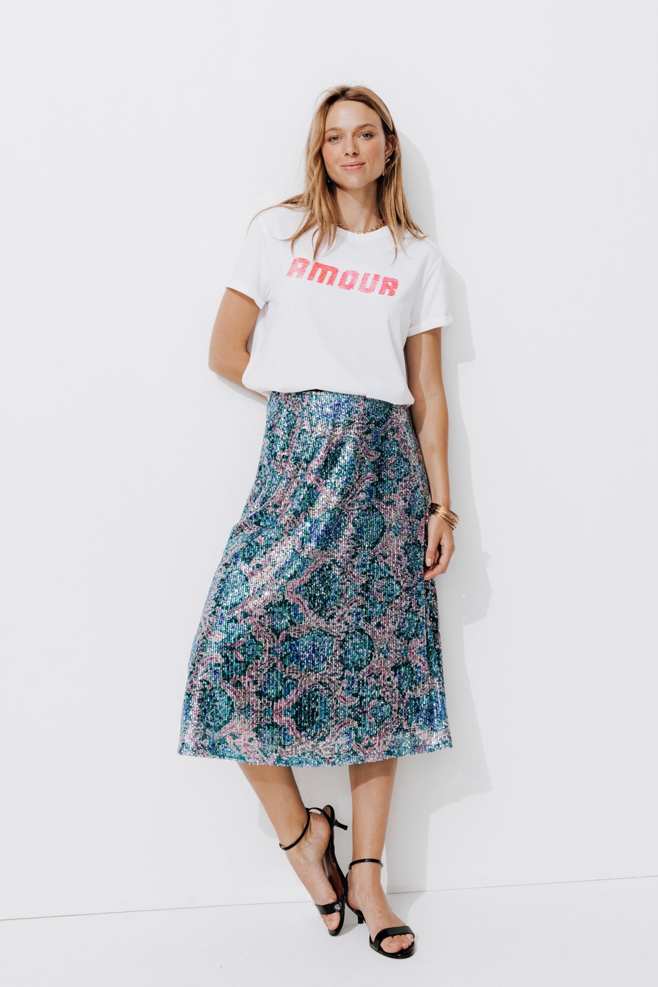 Sequinned slogan t-shirt - Ecru print