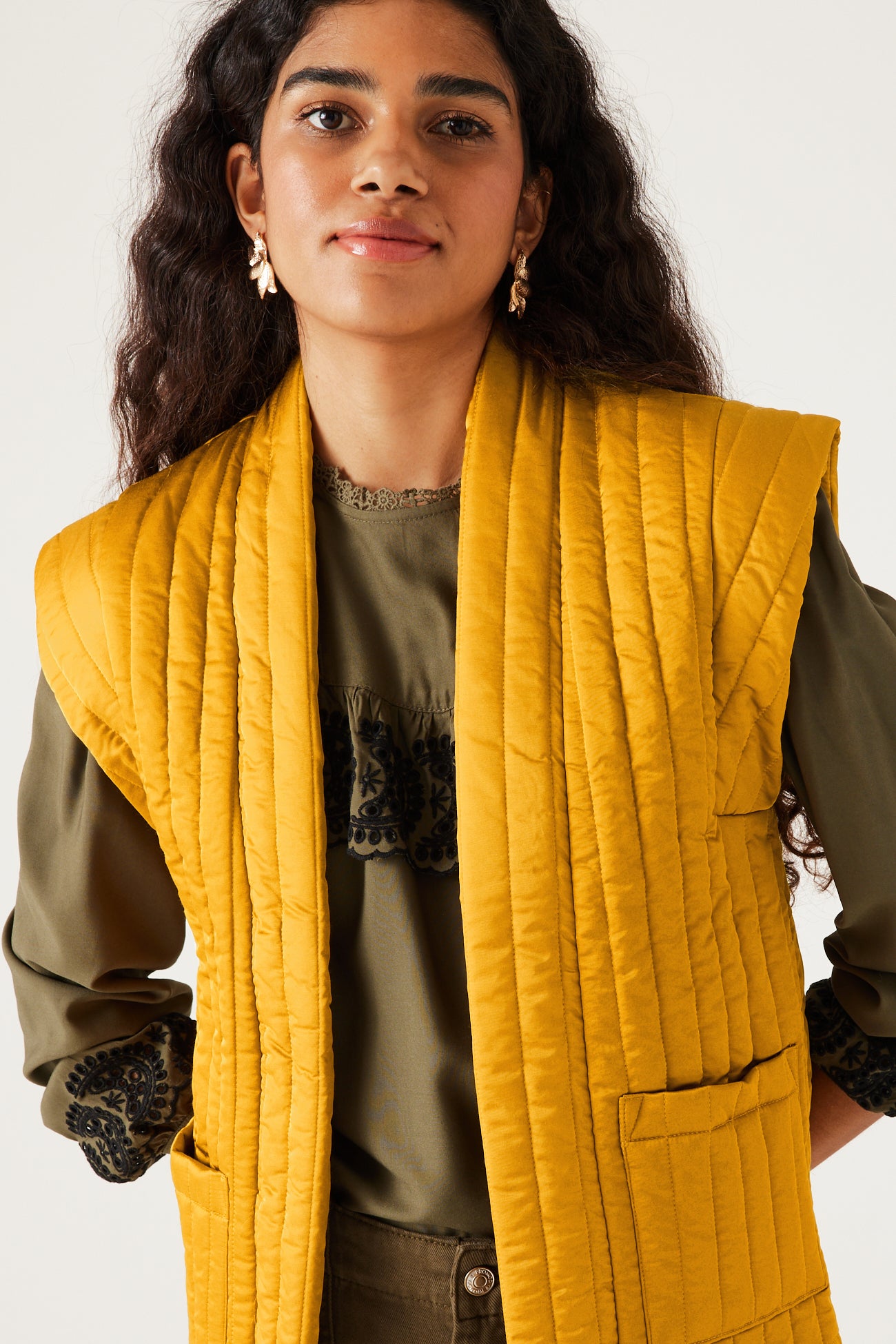 Padded waistcoat jacket - Ochre