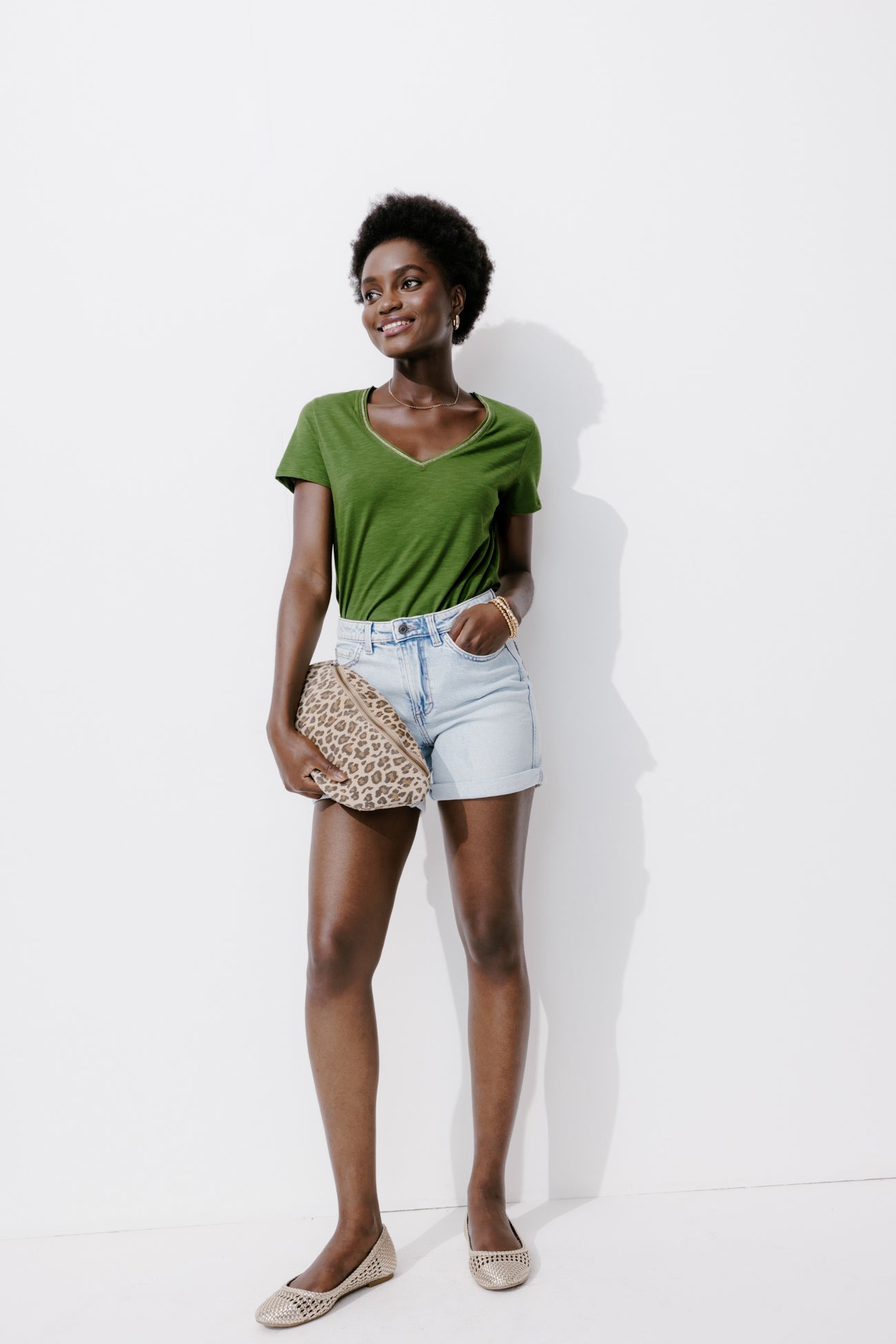 V-neck t-shirt - Khaki