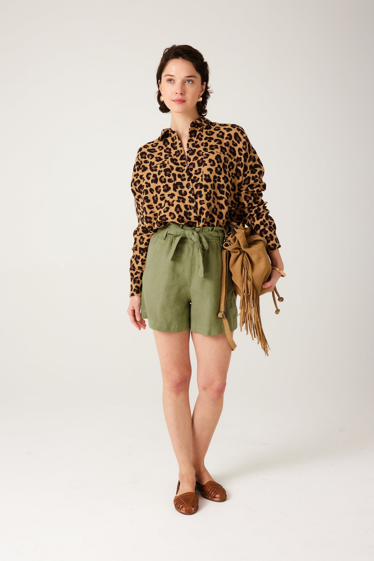High-waist linen shorts - Green