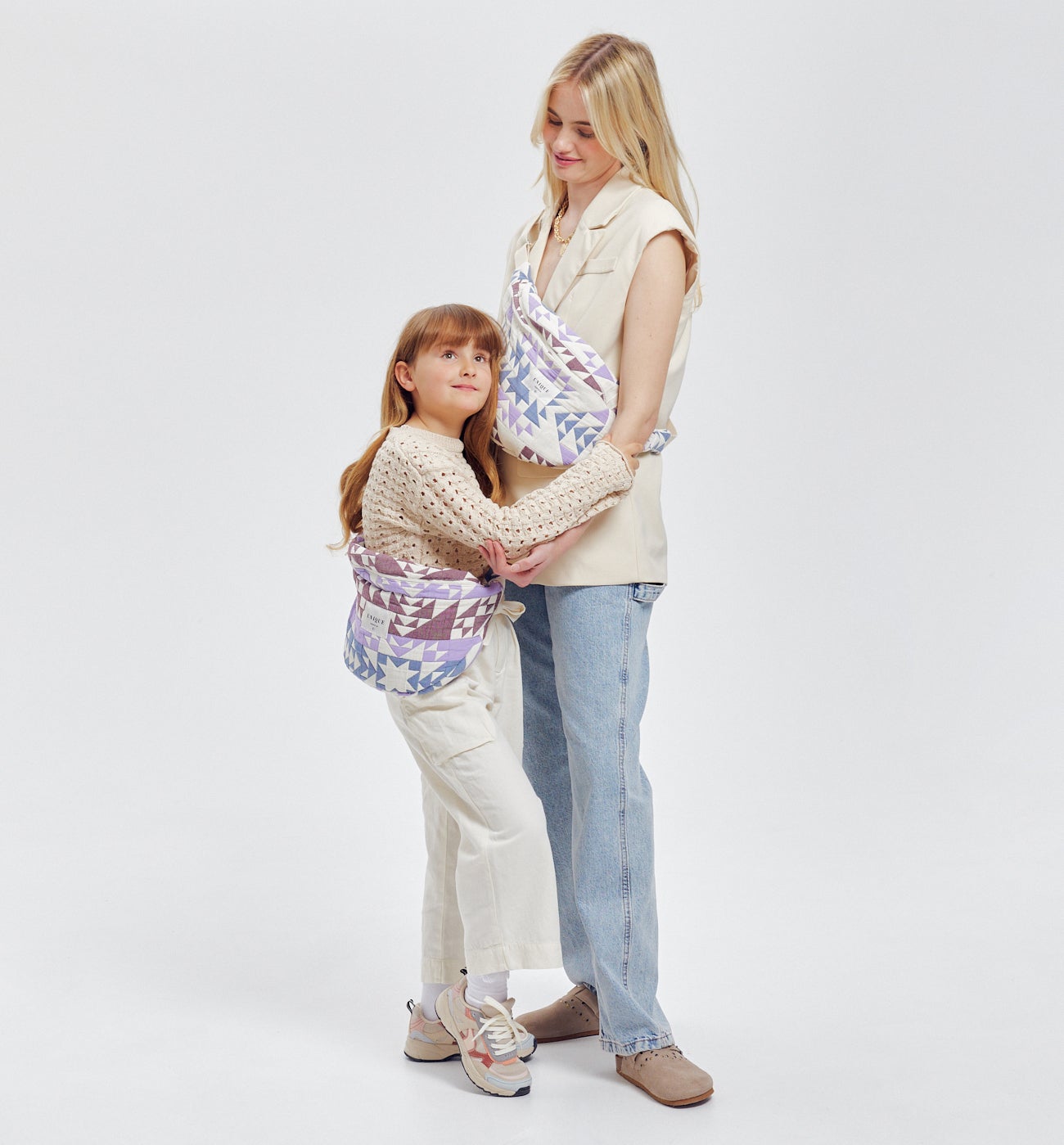 ROXANE banana bag to sew - Navy blue print