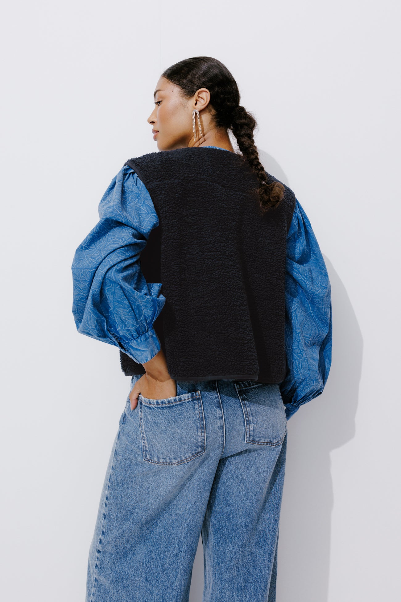 Reversible sleeveless jacket - Beige