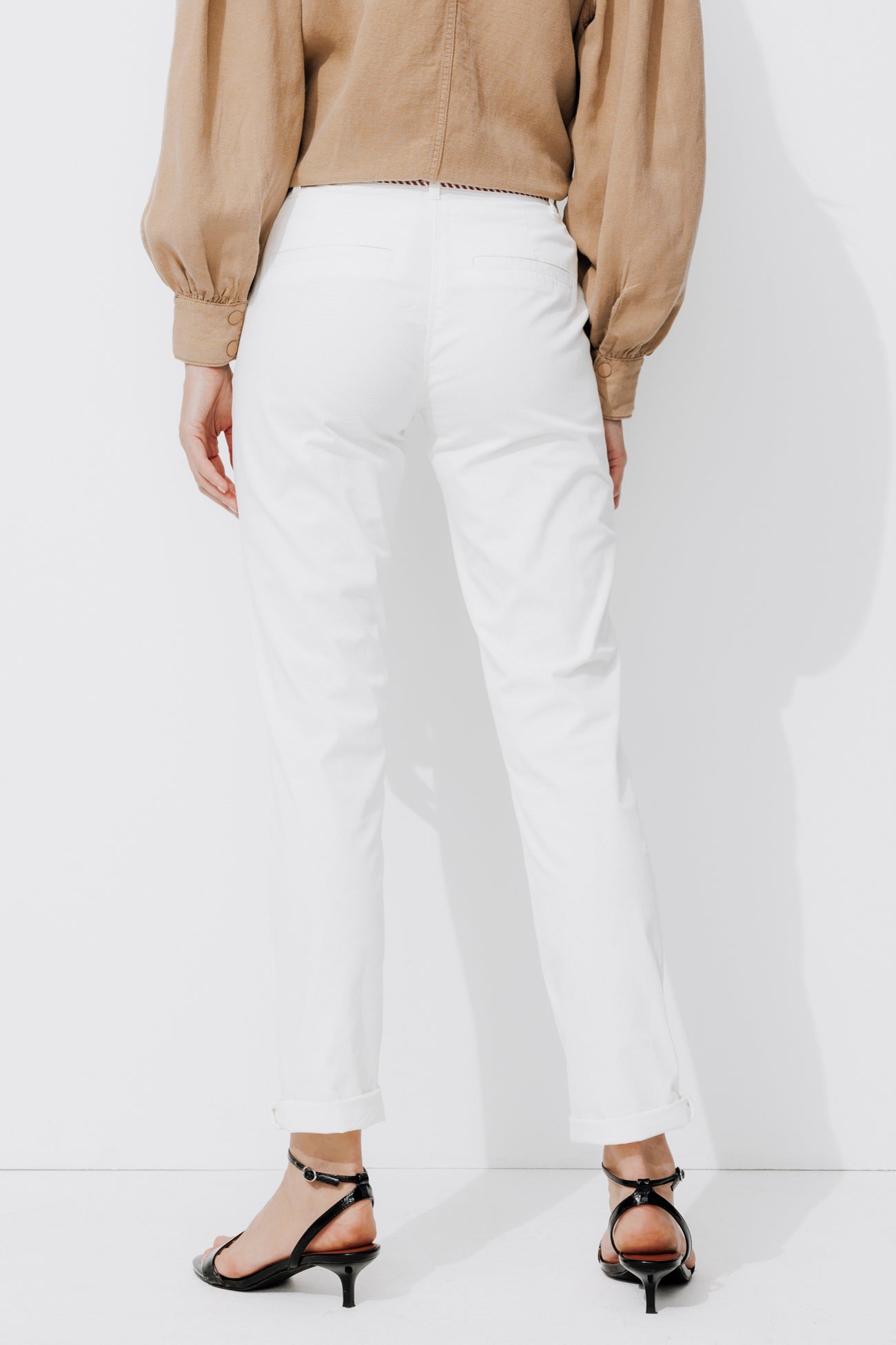 Belted chinos - Ecru