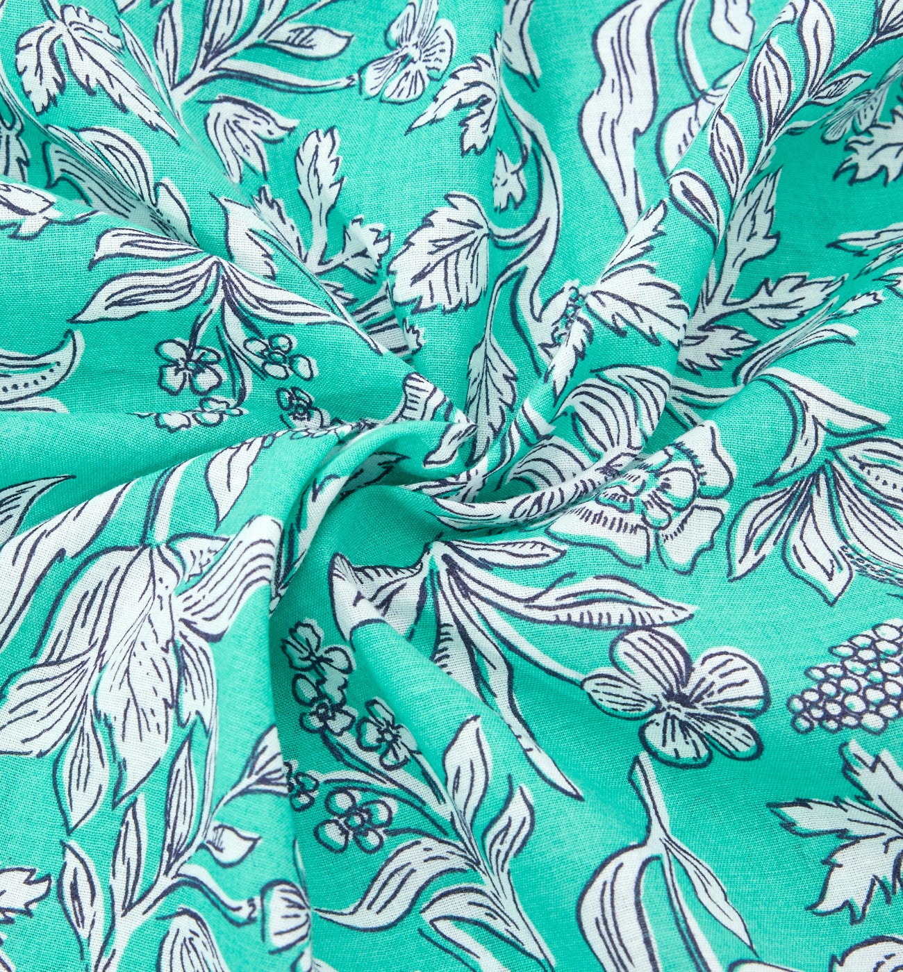 3m cotton voile fabric cut - Green print