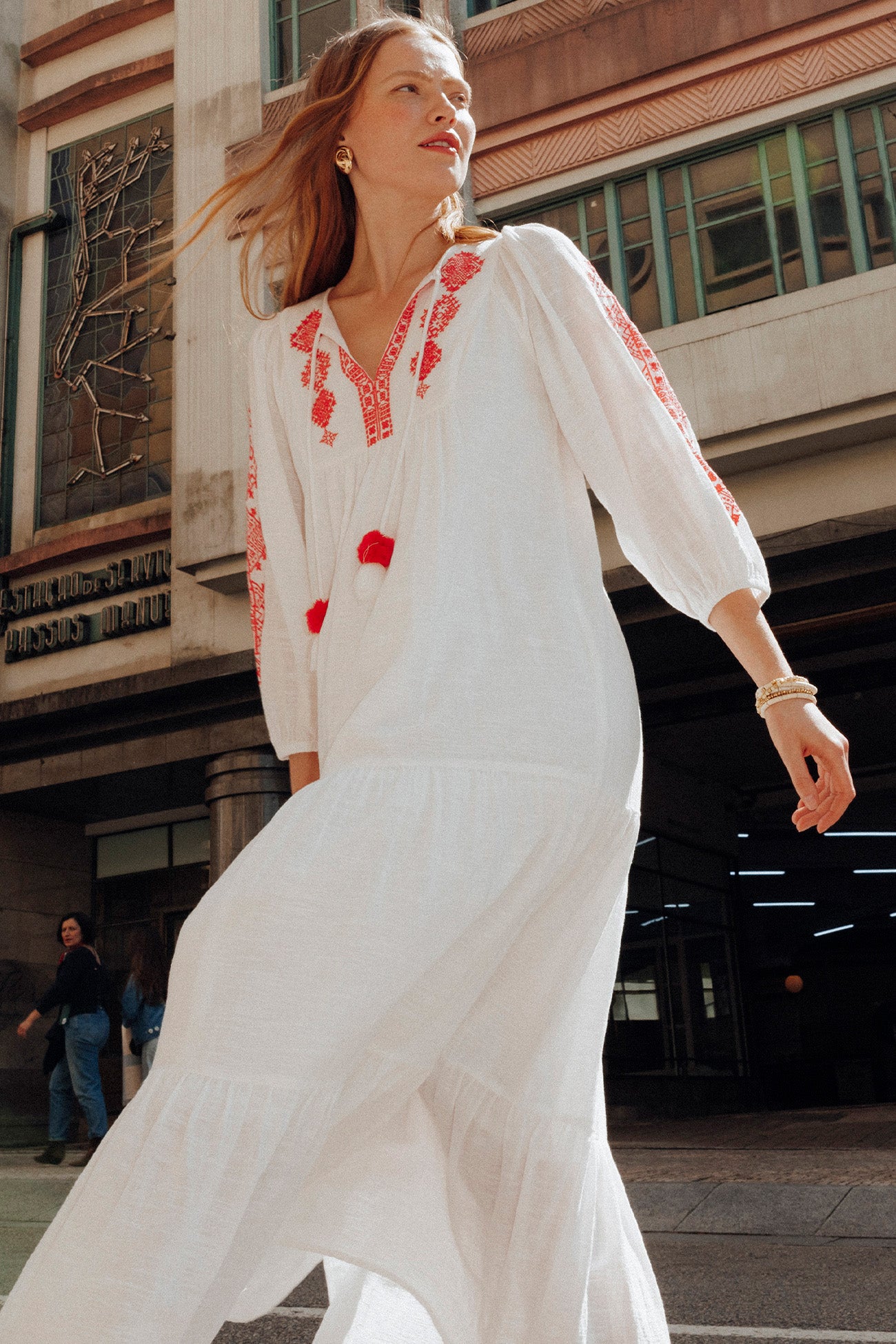 Long embroidered dress - Ecru