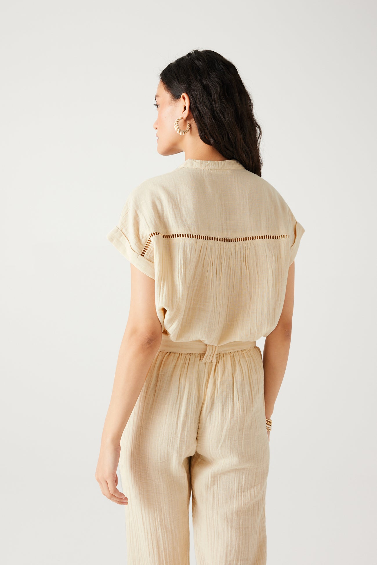 Embroidery detail blouse - Beige