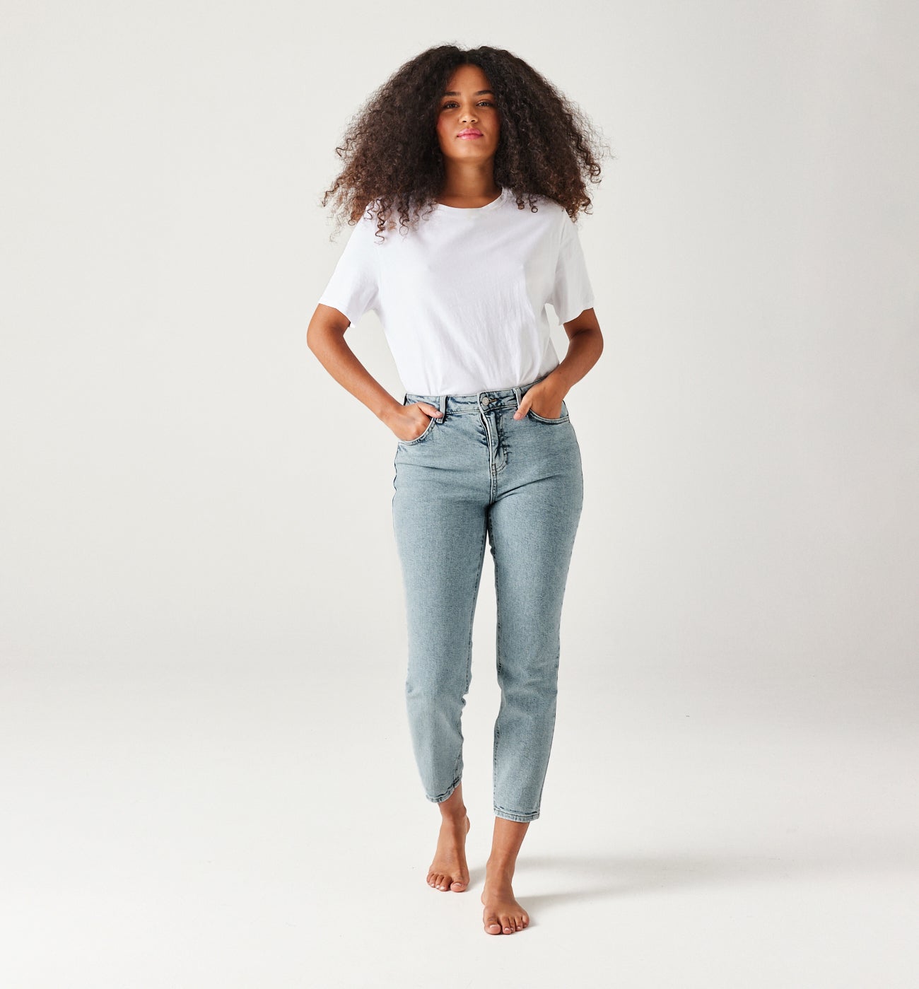 GASTON slim-leg cropped jeans - Light denim