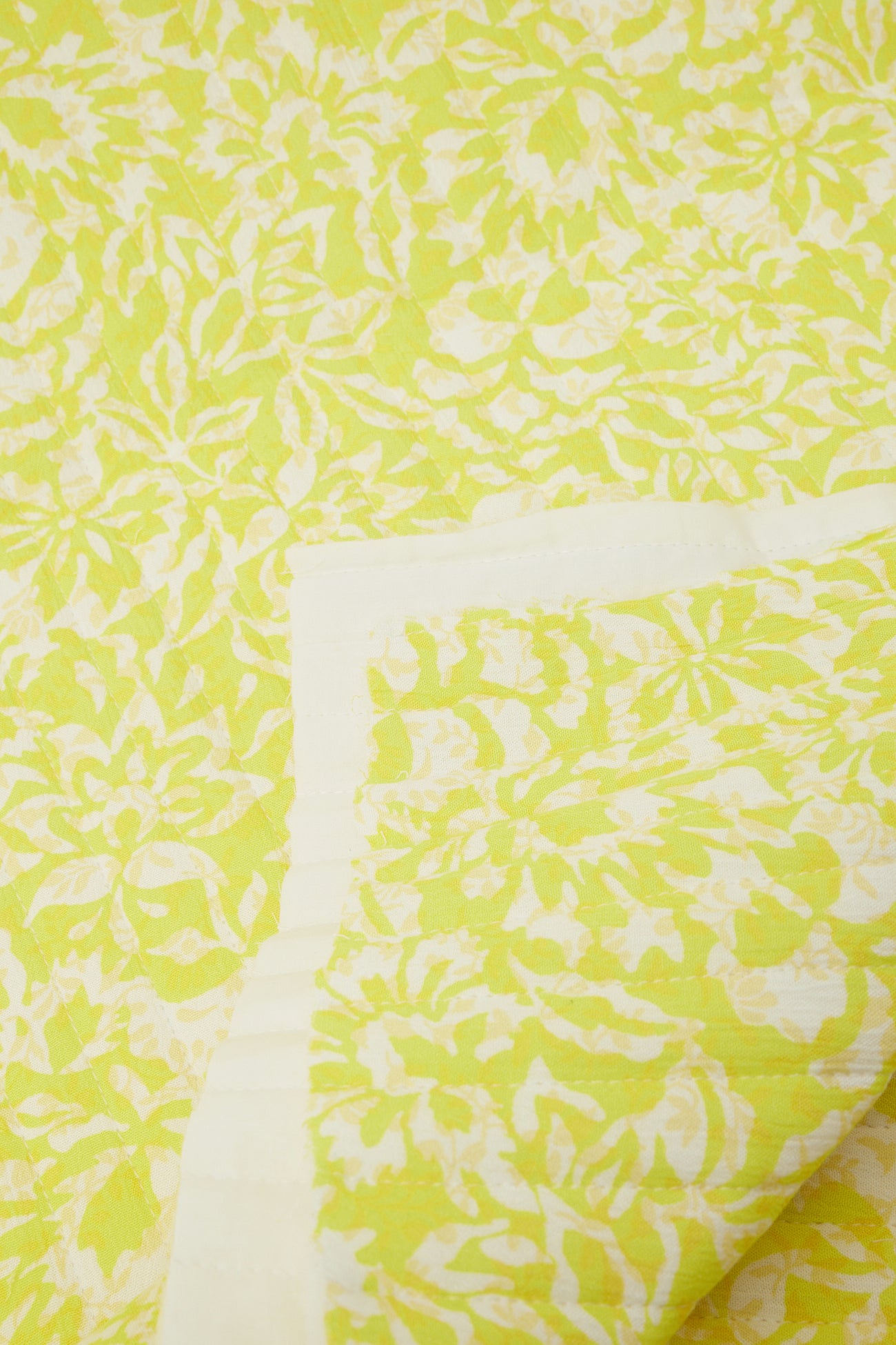2m patterned padded fabric - Yellow print