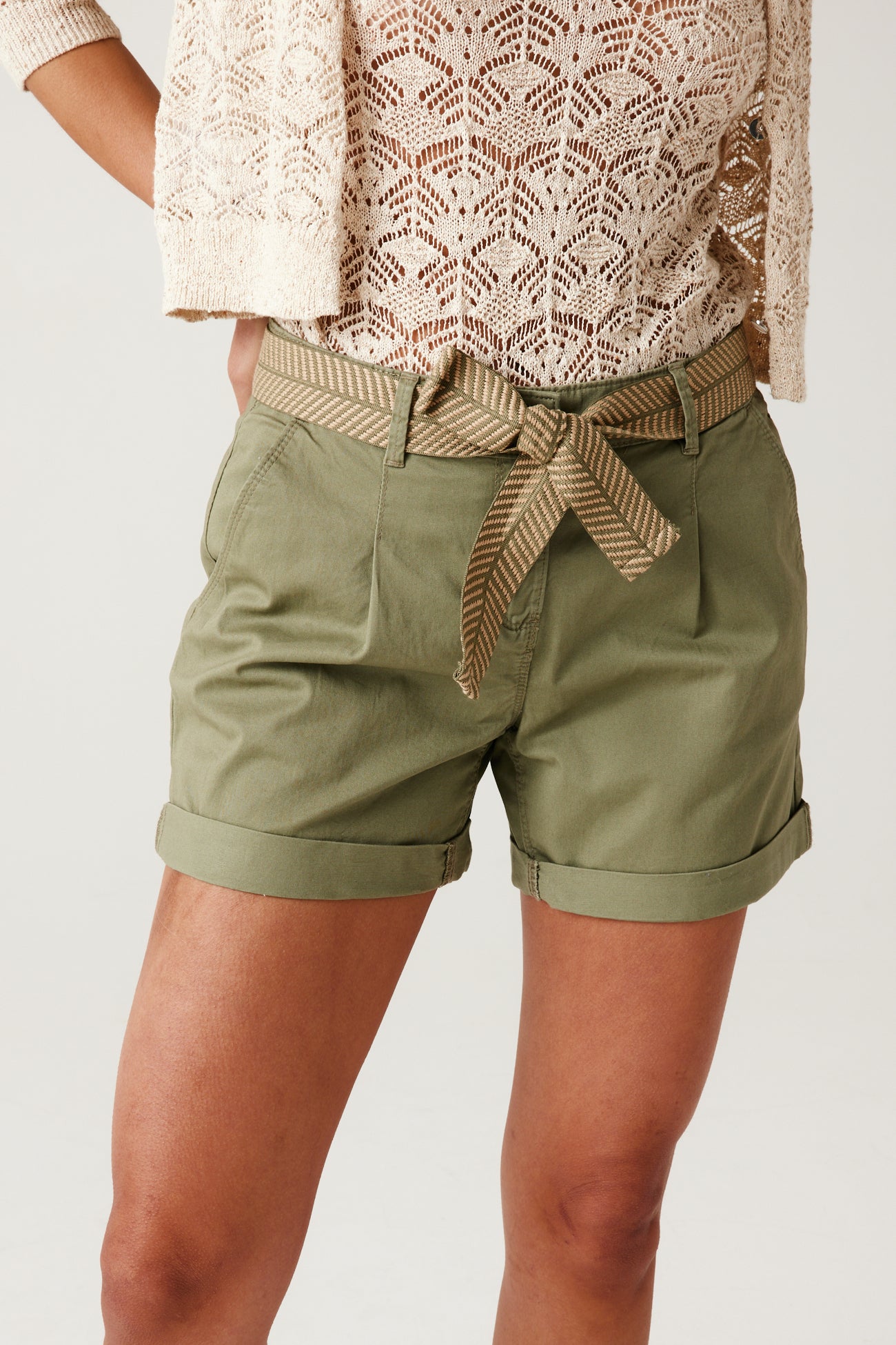 Belted pleated shorts - Navy blue