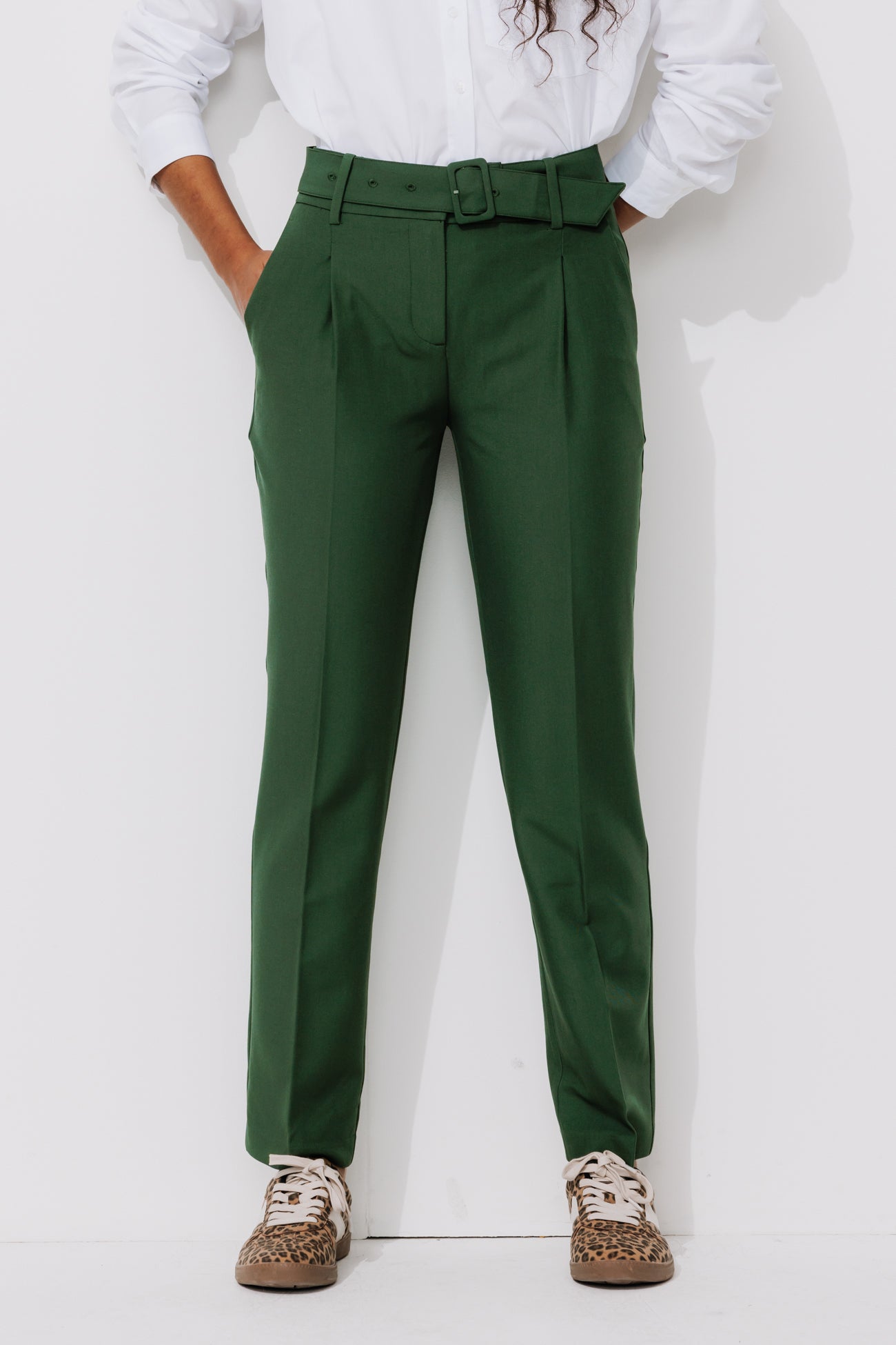 Peg-shape trousers - Chestnut brown