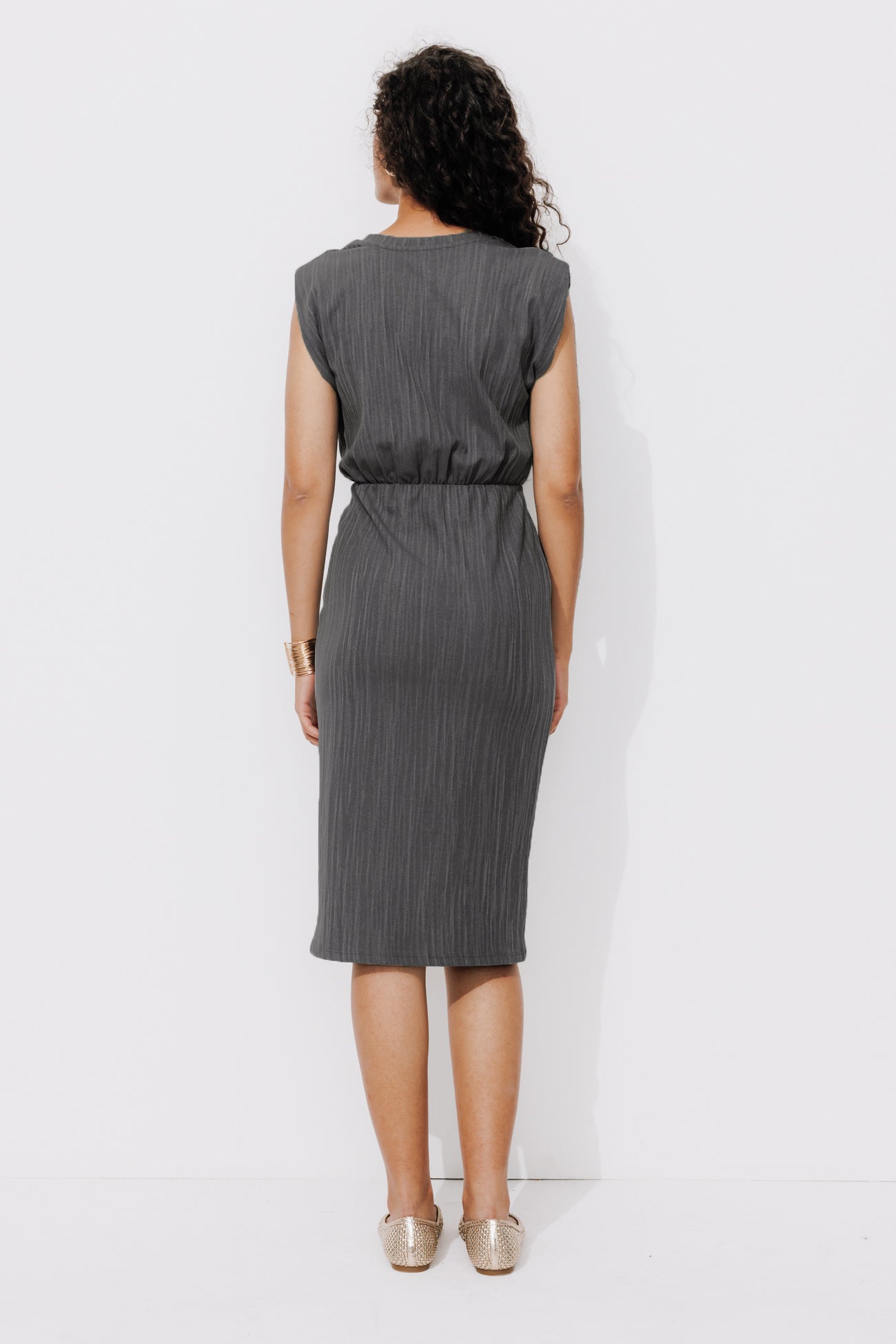 Long sleeveless dress - Dark grey
