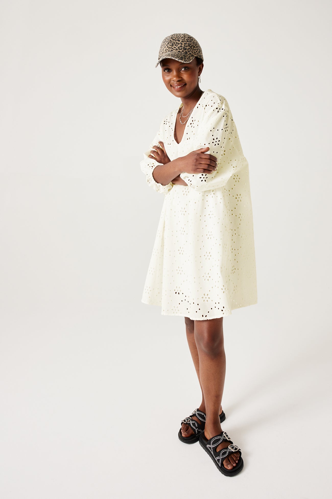 Broderie anglaise dress - Black