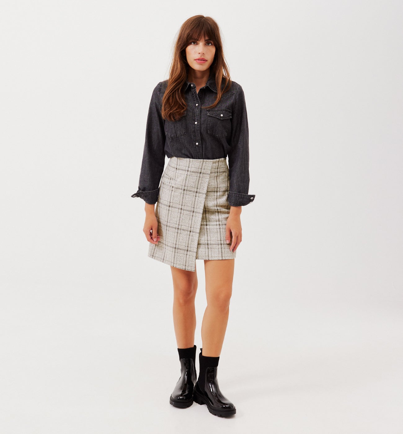 Short checked skirt - Ecru checks
