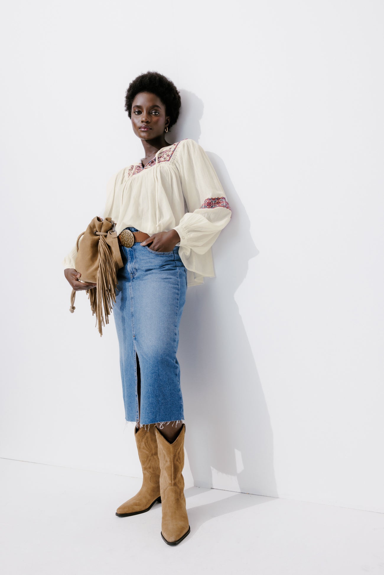 Folky embroidered blouse - Ecru print