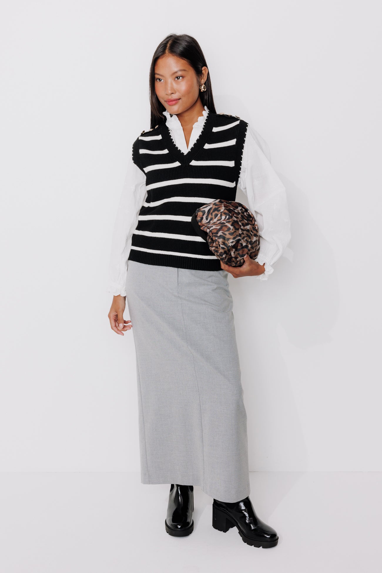 Sleeveless jumper - Ecru stripes