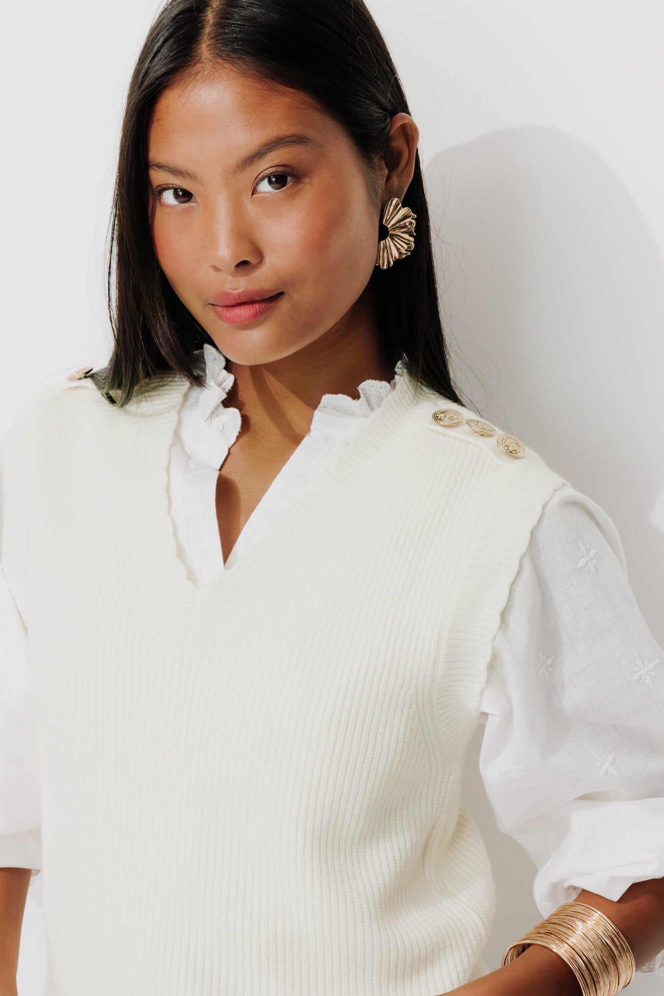 Sleeveless jumper - Ecru stripes