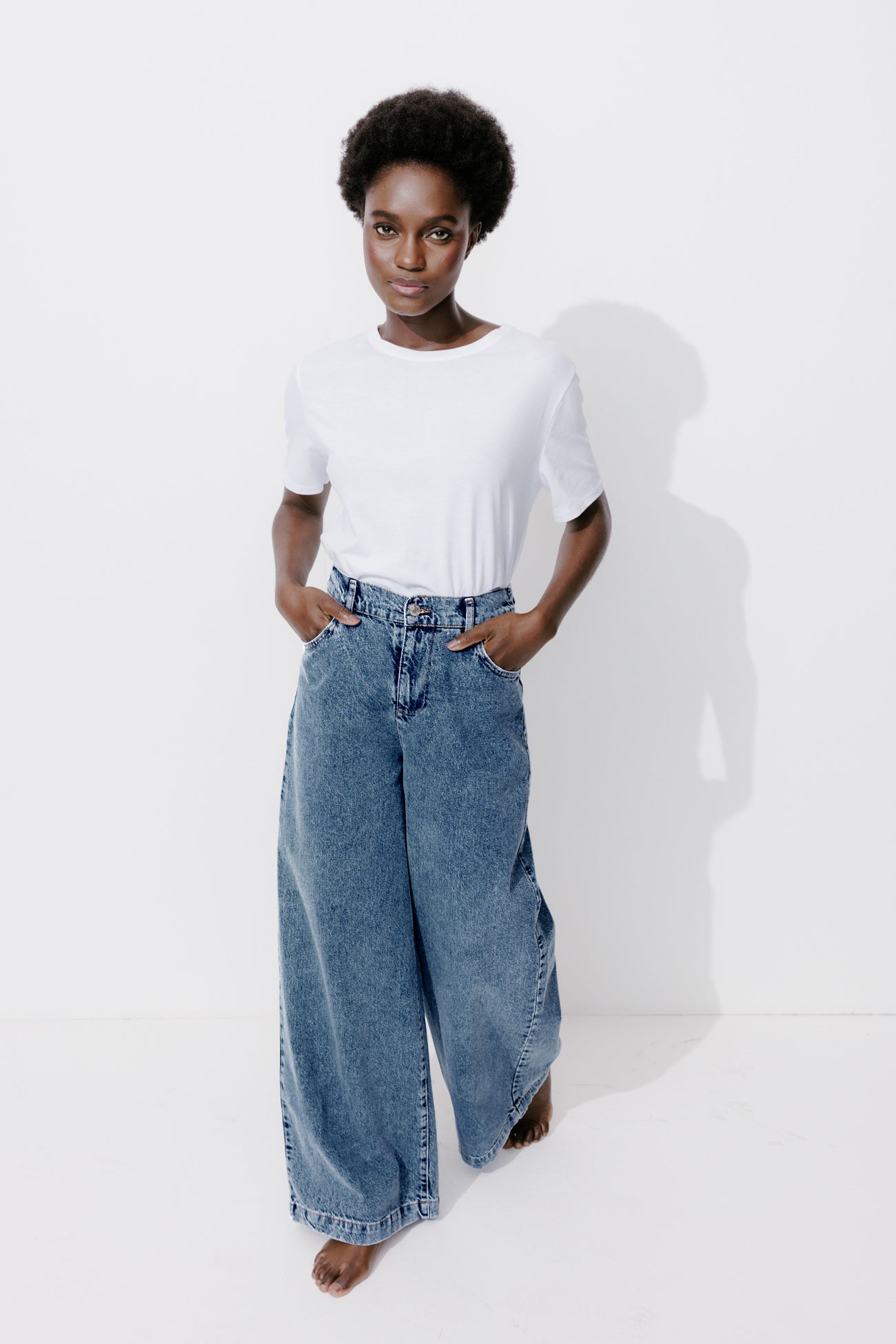 High-waist wideleg jeans - Medium denim