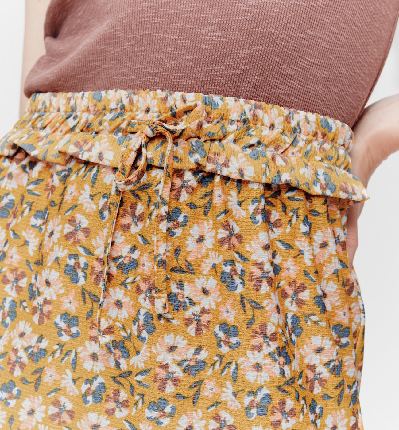 Frilly patterned skirt - Ochre print