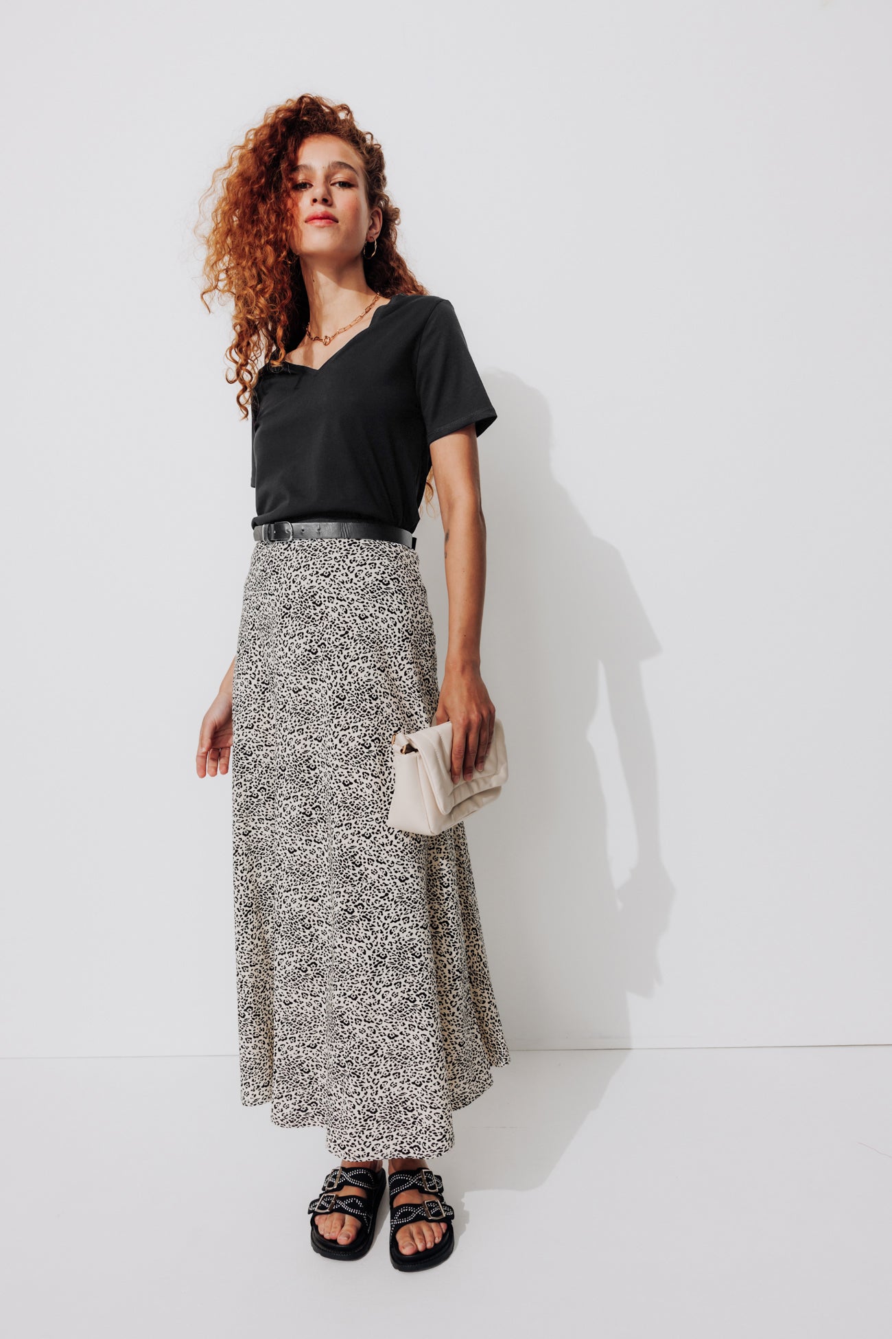 Eco-design v-neck t-shirt - Black