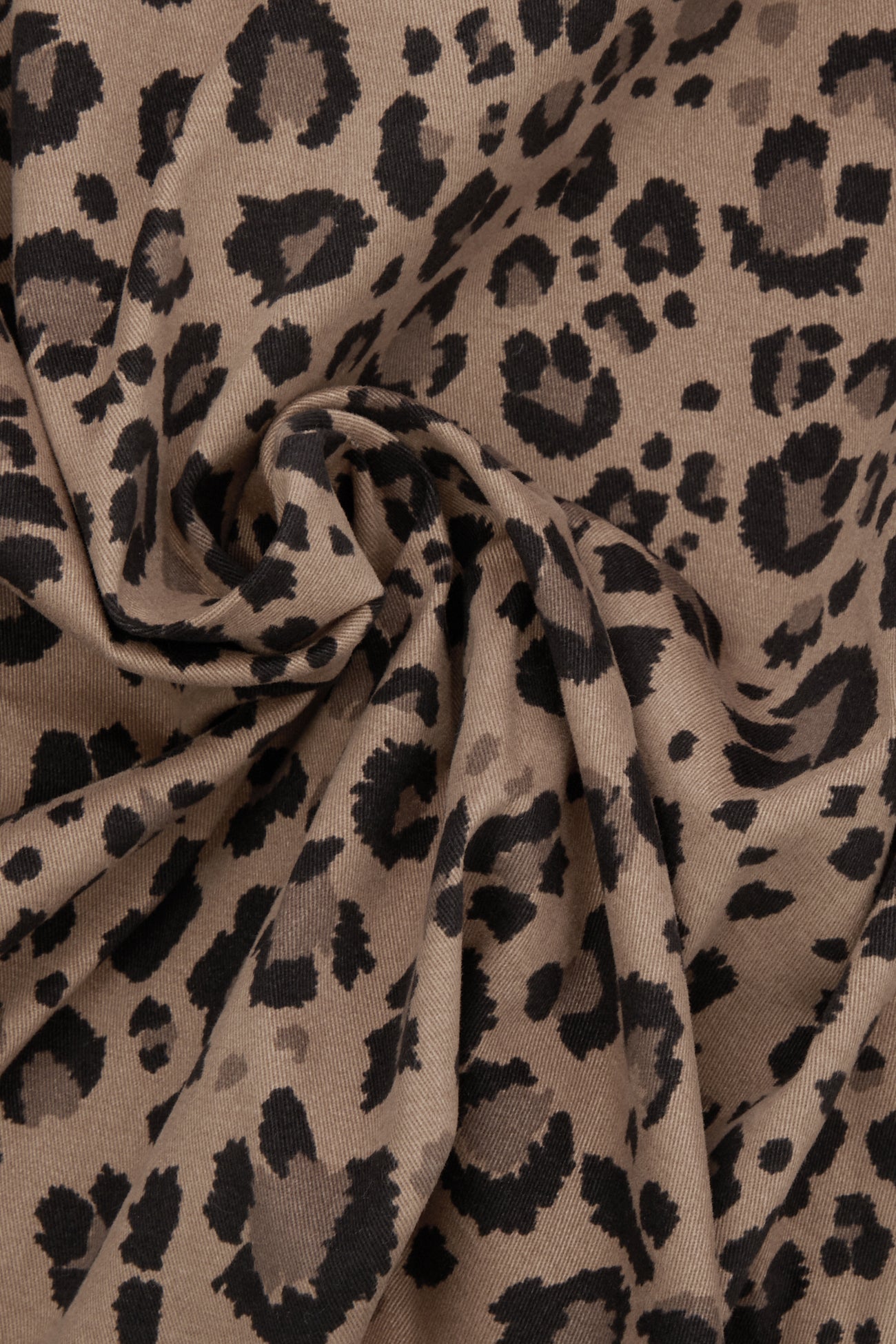 3m patterned gabardine fabric - Chestnut brown print