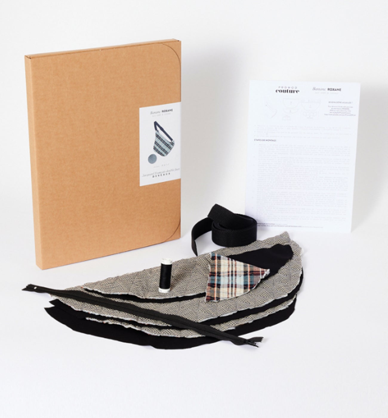 ROXANE banana bag to sew - Navy blue print