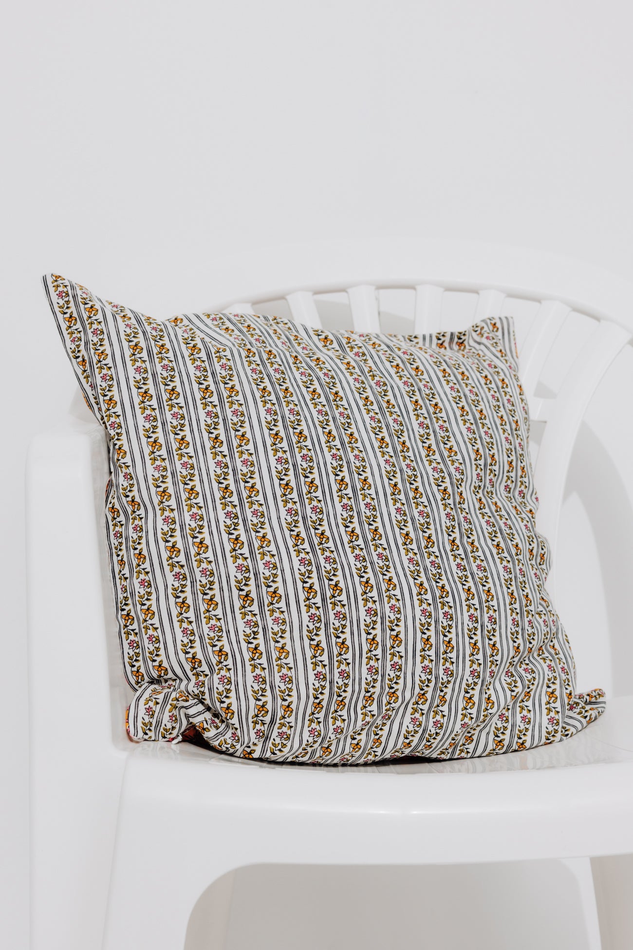Promod patterned cushion - Multicolour print