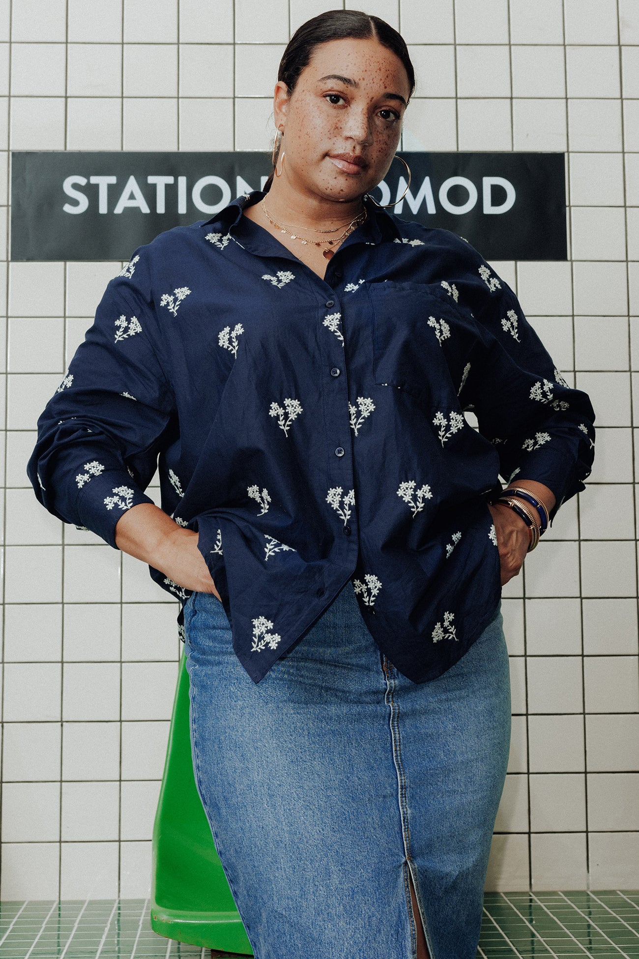 Oversized embroidered shirt - Navy blue