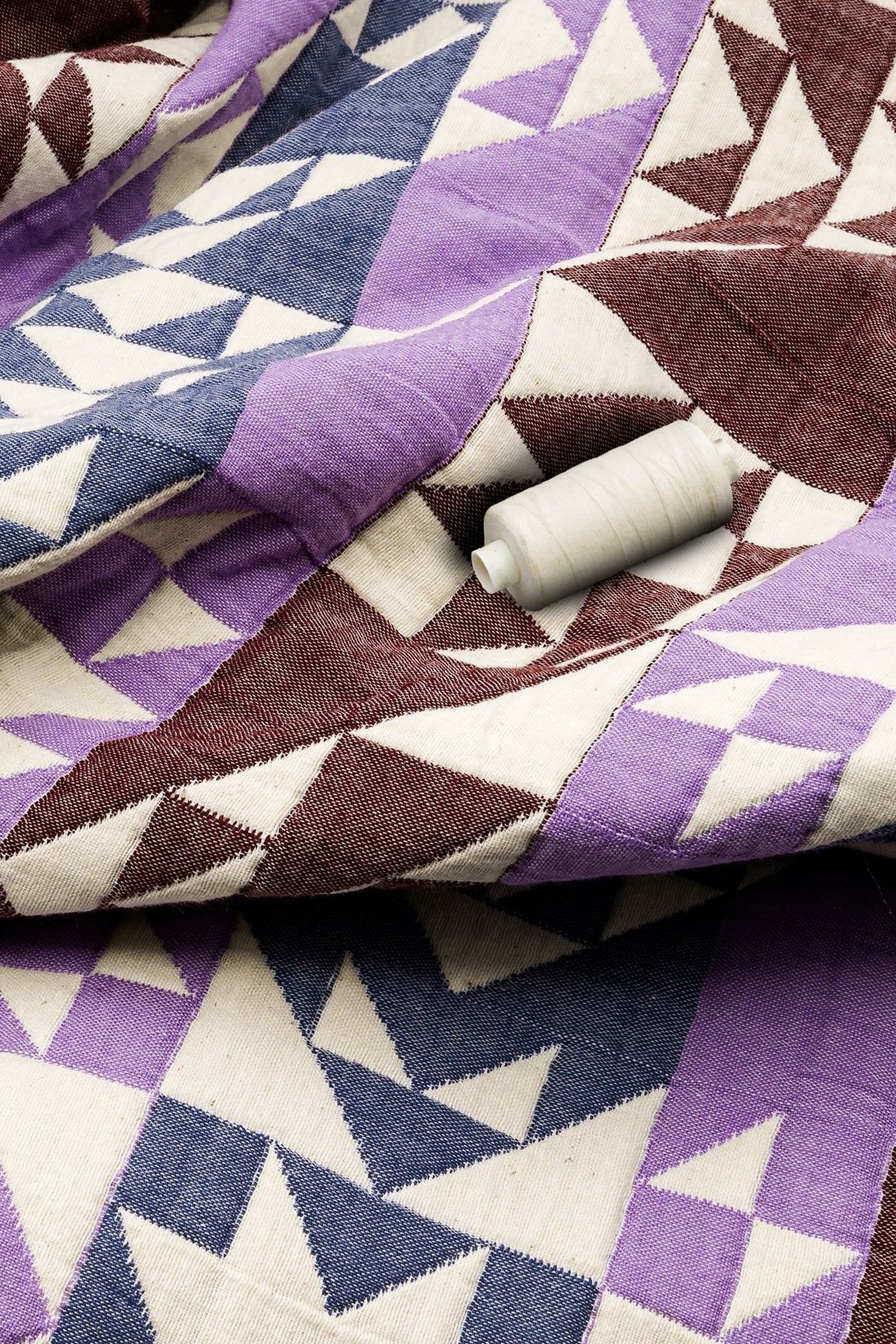 Padded jacquard 2m fabric cut - Ecru print