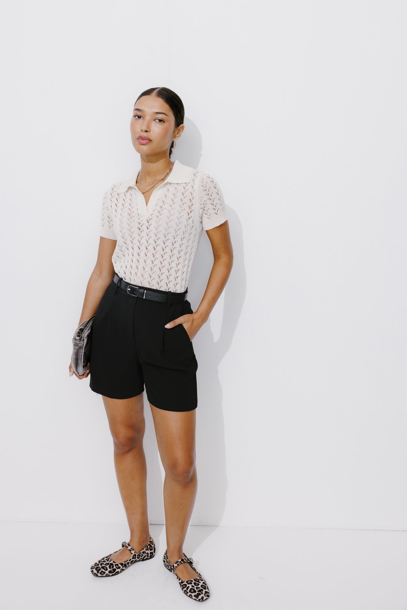 High-waist shorts - Black