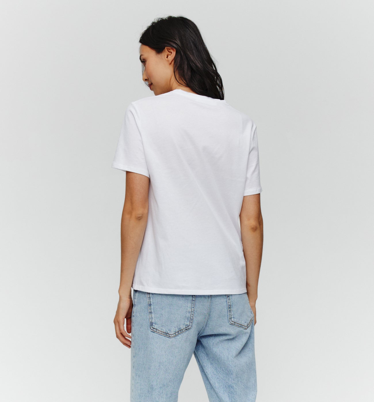 Plain short-sleeved top - White