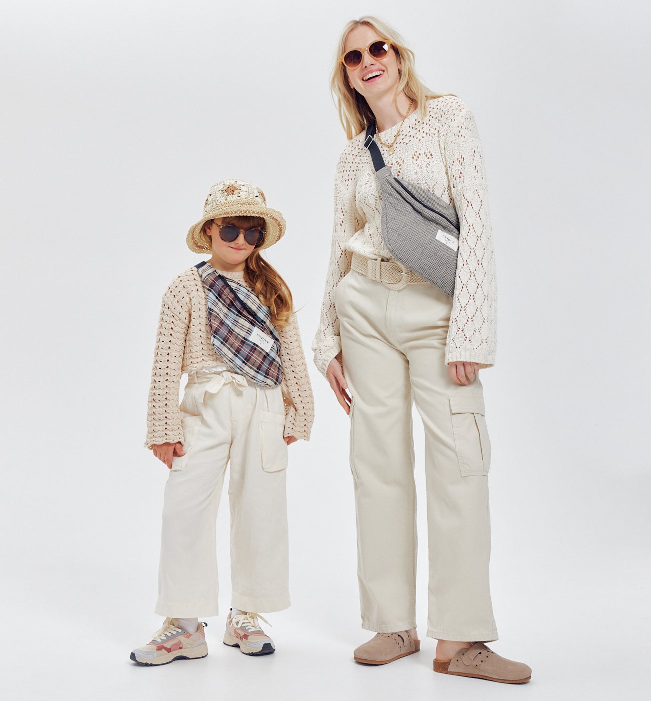 ROXANE banana bag to sew - Navy blue print