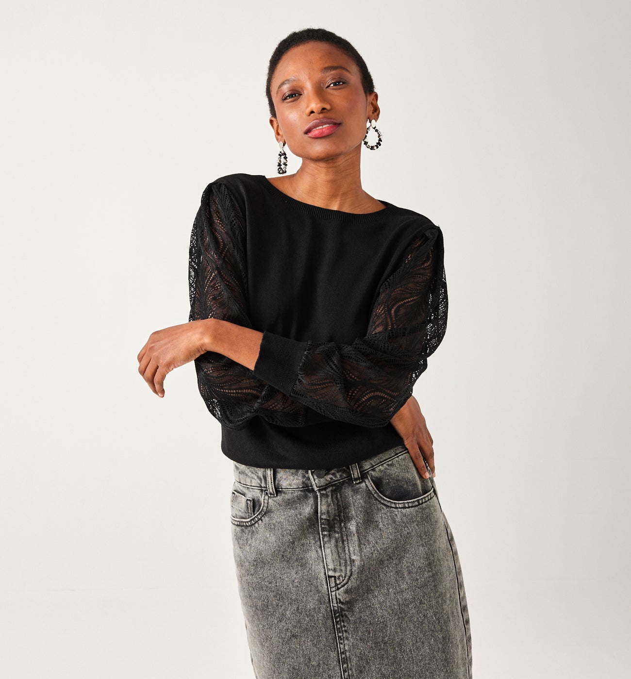 Lightweight lace-detail jumper - Black