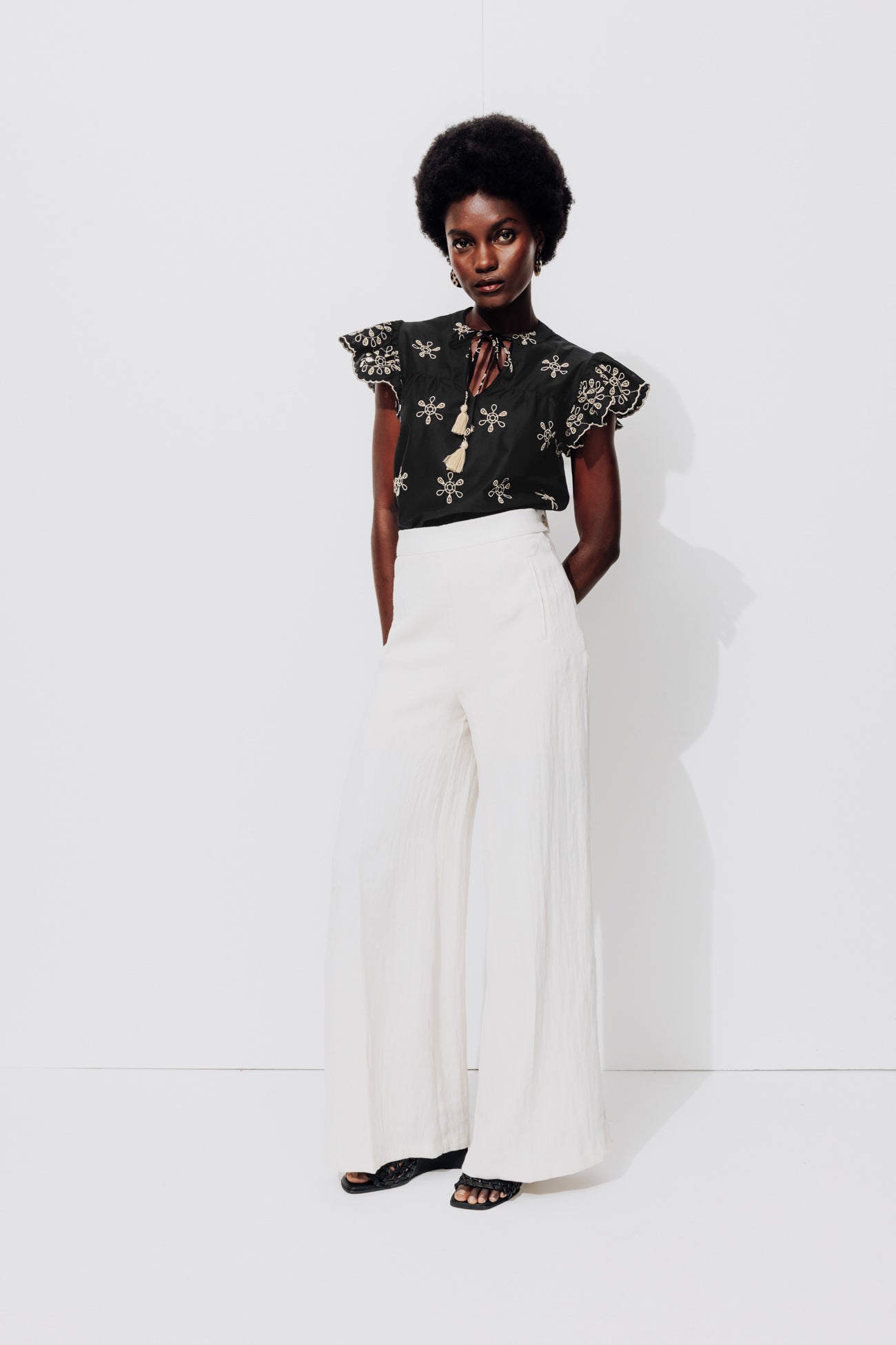 Broderie anglaise blouse - Black