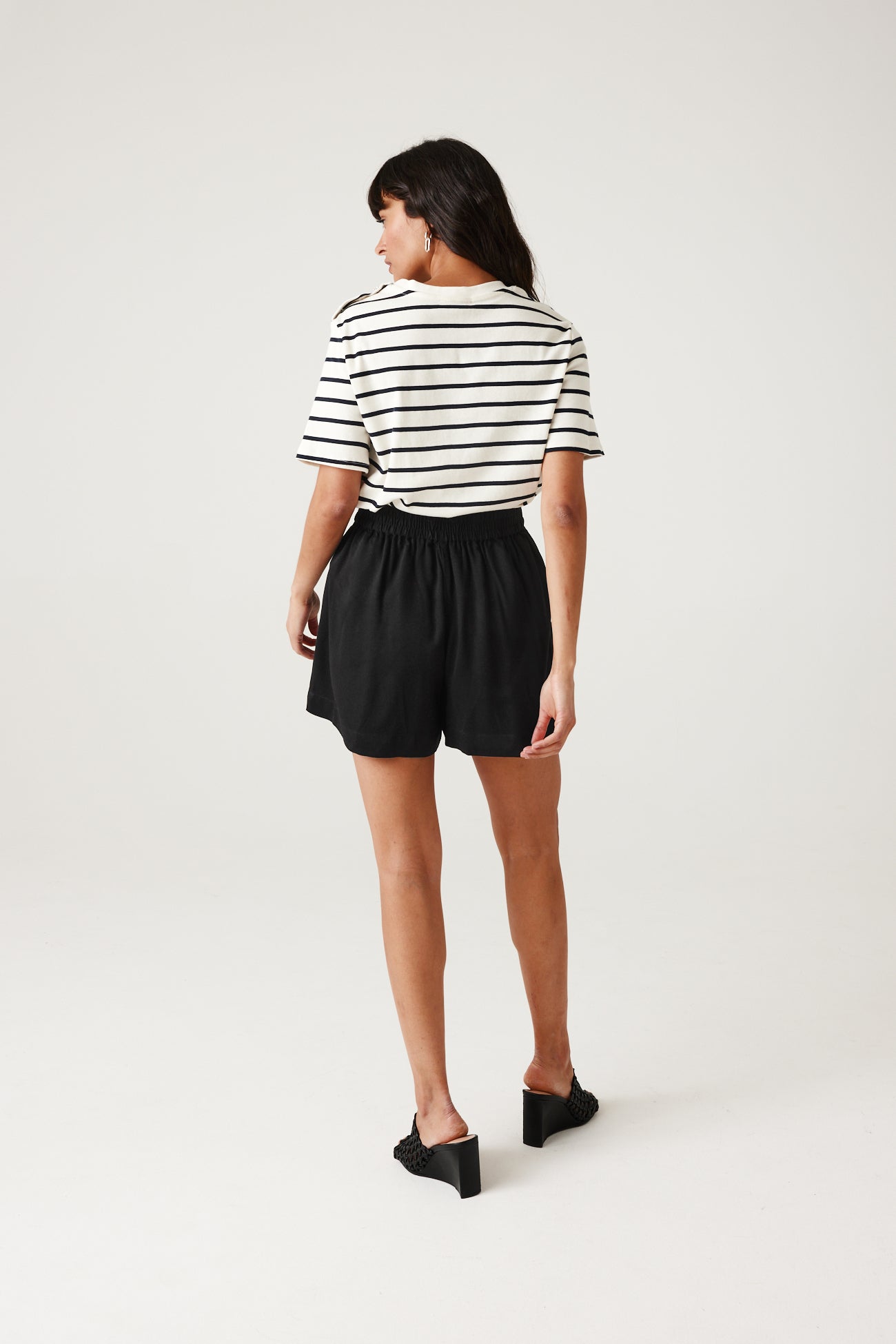 Plain belted shorts - Black