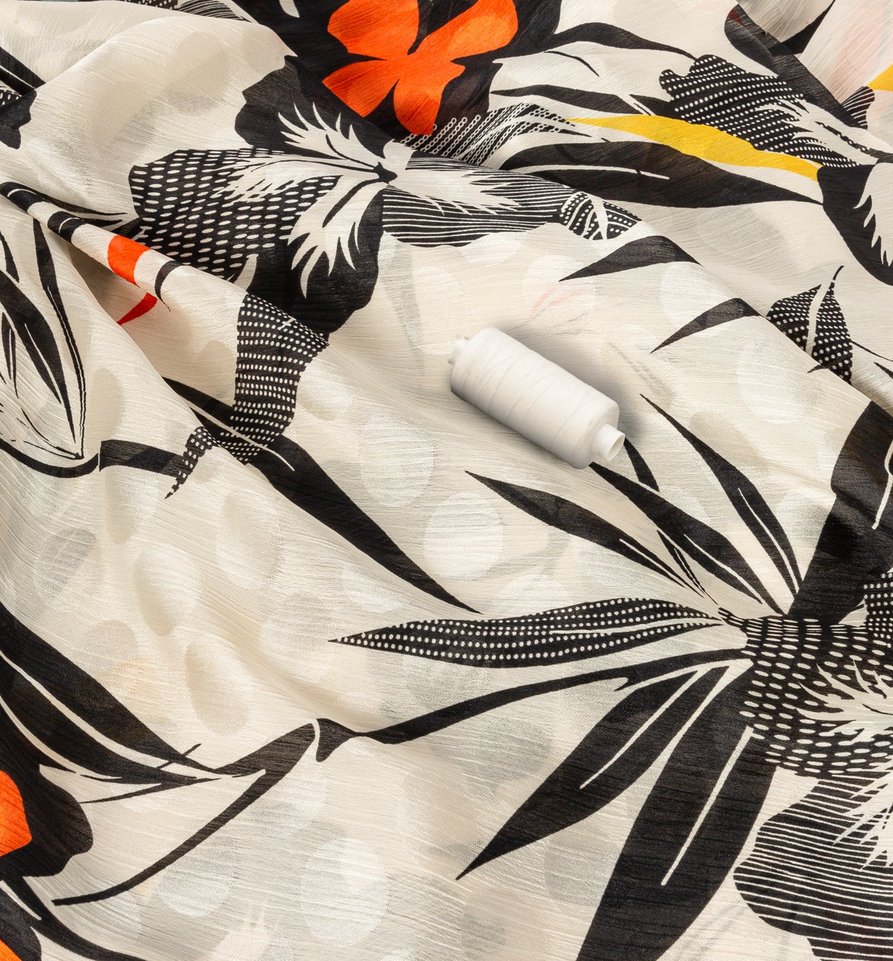 Polyester crepon fabric cut - Ecru print