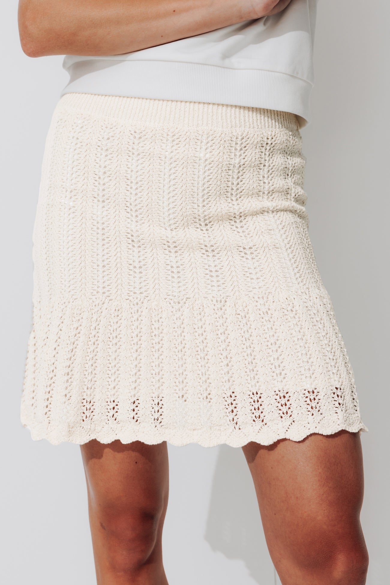 Short crochet skirt - Ecru