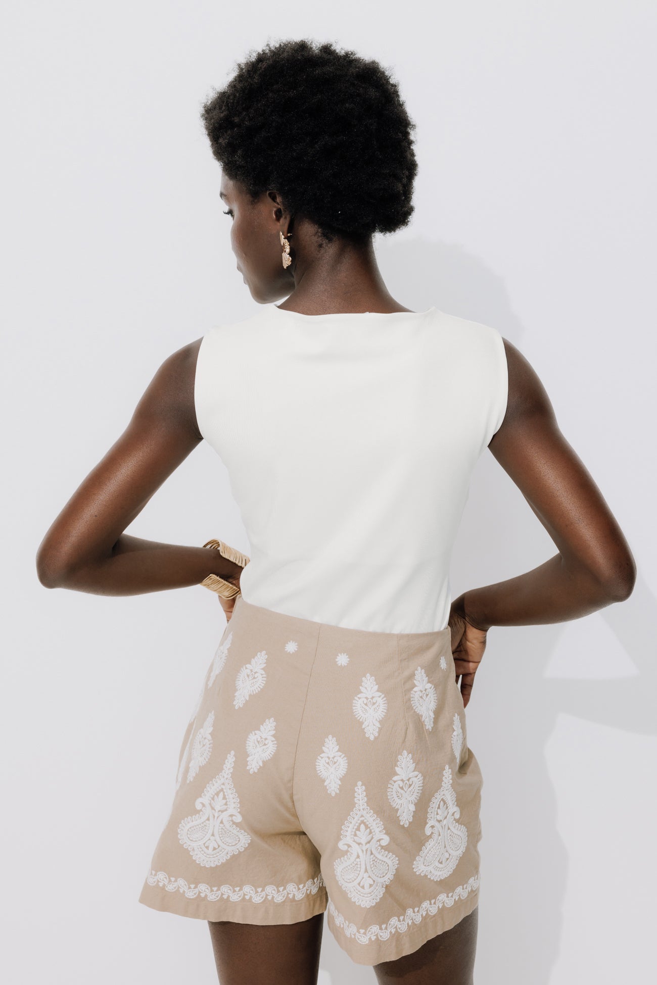 Plain sleeveless top - Ecru