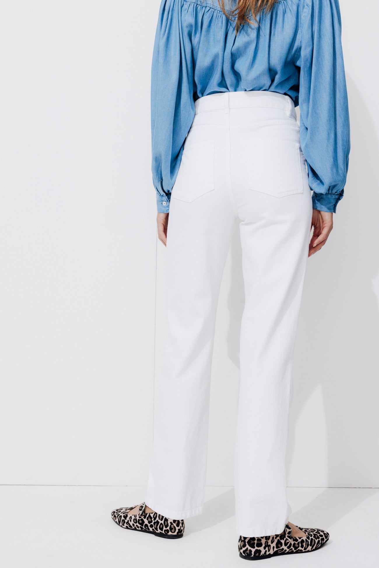 High-waist straight leg jeans - Ecru