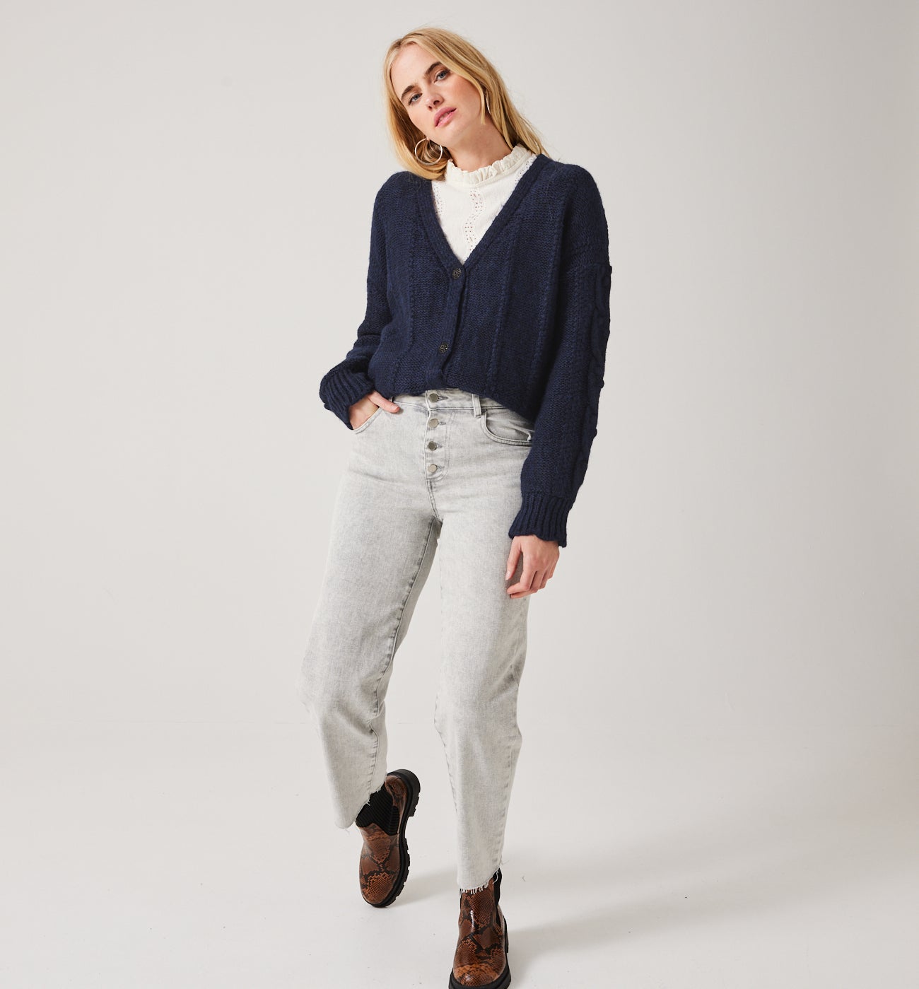 Cable knit cardigan - Ecru